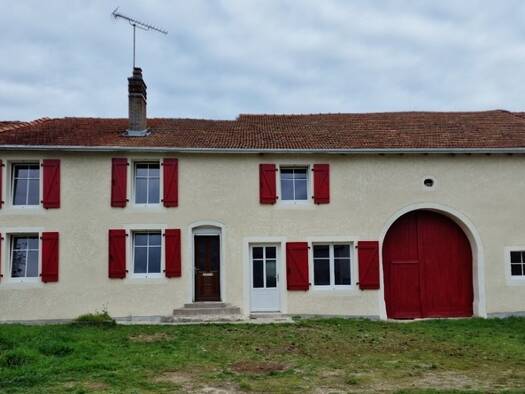 Ferme à vendre 64 900 € 4 pièces 3 chambres 110 m² 4 000 m² de terrain Malaincourt 88140