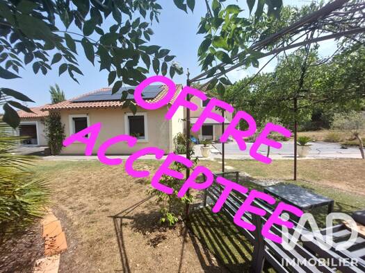 Maison de plain-pied à vendre 295 000 € 6 pièces 4 chambres 157 m² 3 273 m² de terrain Beaupouyet 24400