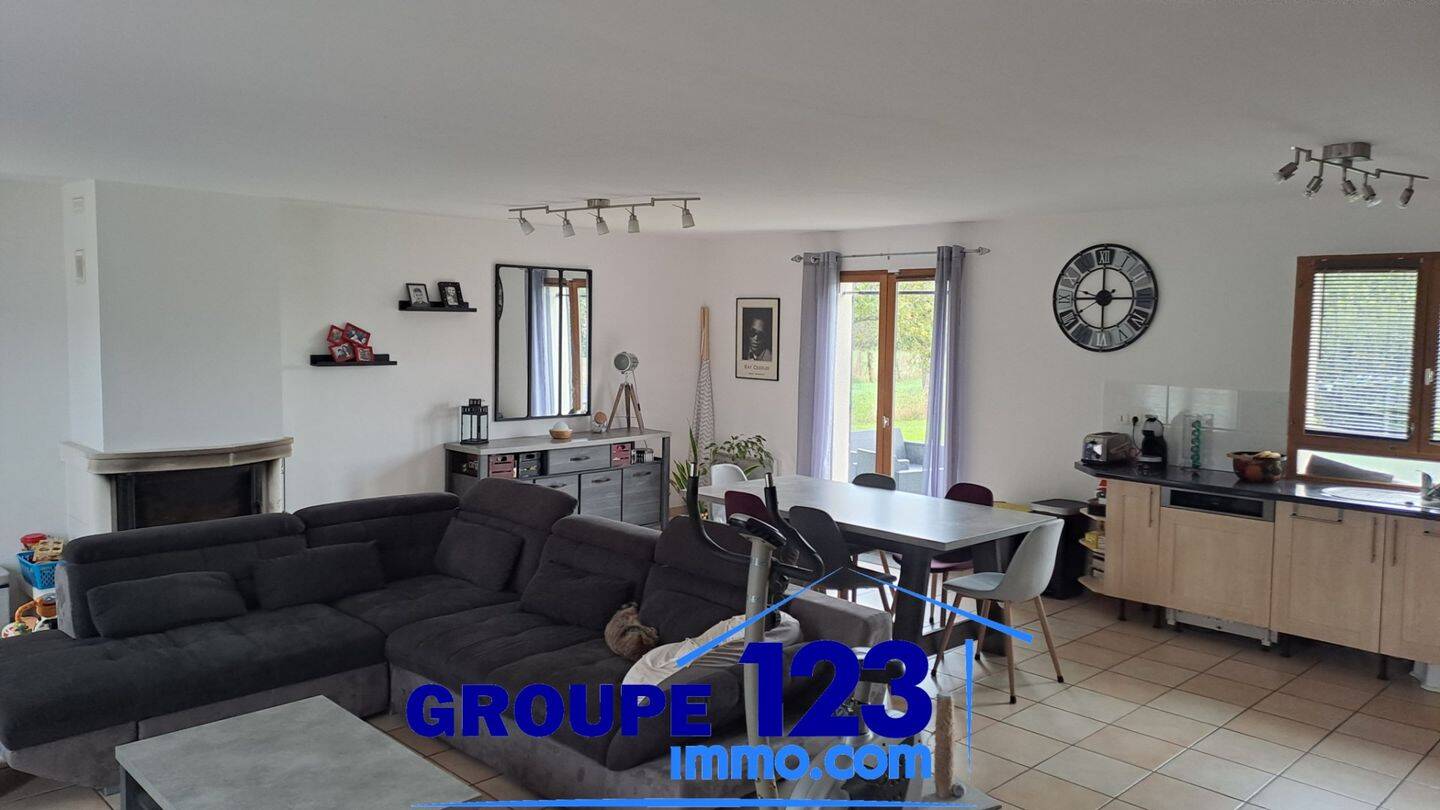 Maison à vendre, 142m², LA CELLE SAINT CYR