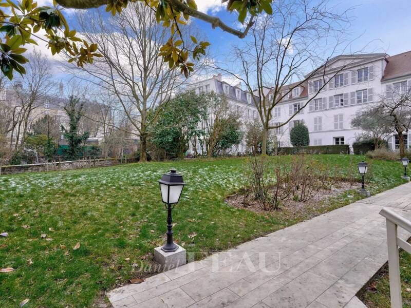 Maison à louer, 48m², PARIS 18E