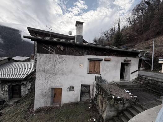 Maison de plain-pied à vendre 165 000 € 4 pièces 3 chambres 70 m² Aime-la-Plagne 73210