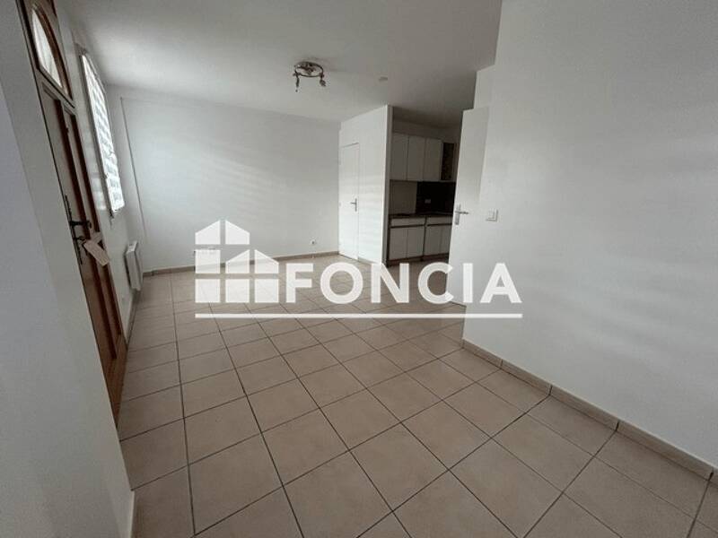 Maison à louer, 39m², CHARNY