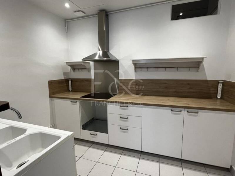 Maison à louer, 62m², LYON 3E