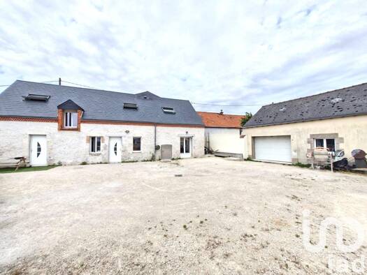 Maison à vendre 299 999 € 8 pièces 5 chambres 218 m² 590 m² de terrain Gidy 45520