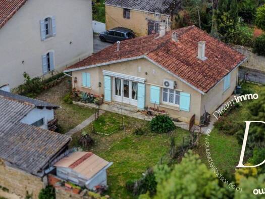 Maison de plain-pied à vendre 129 000 € 3 pièces 2 chambres 64 m² 504 m² de terrain Bassoues 32320