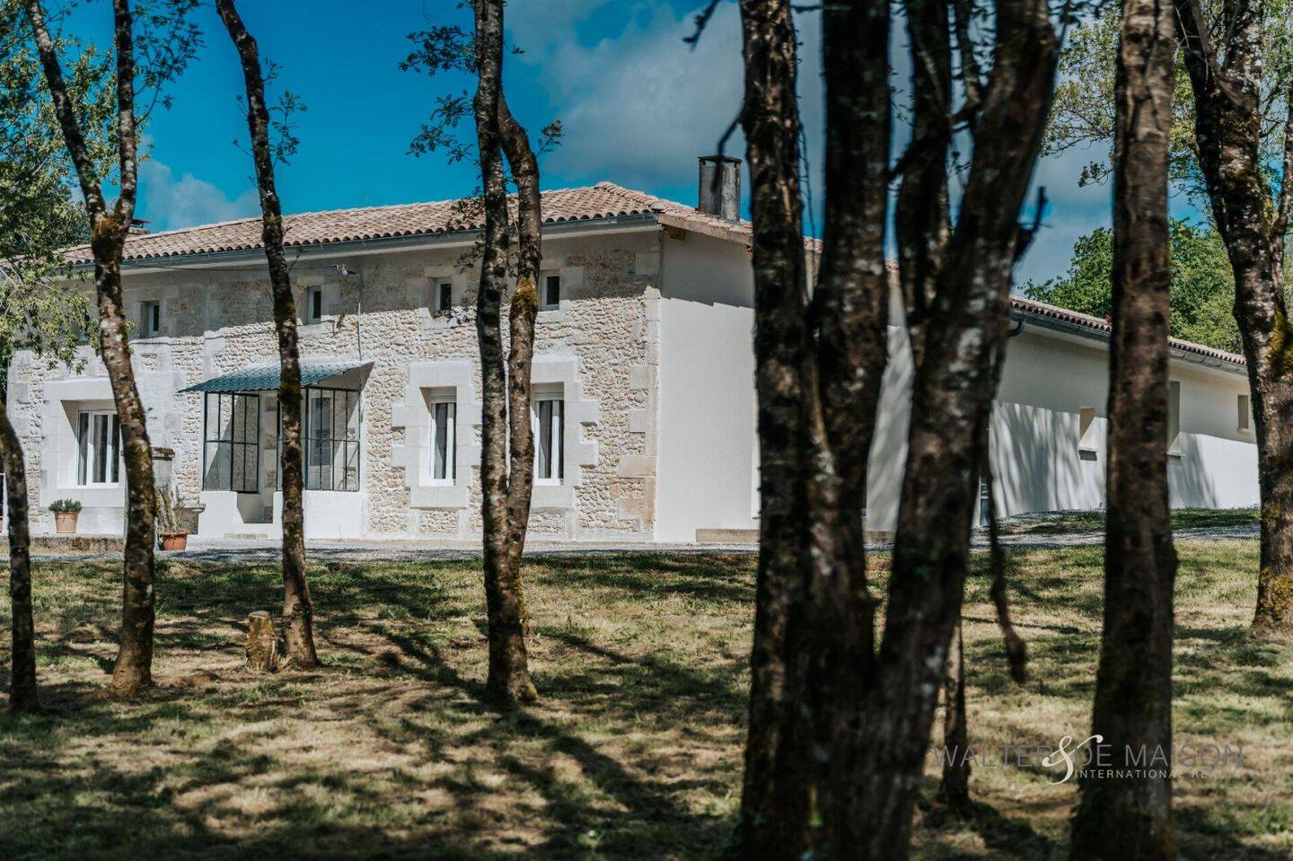 Maison à vendre, 211m², MONTENDRE