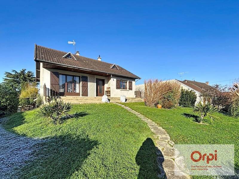 Maison à louer, 129m², DOMERAT