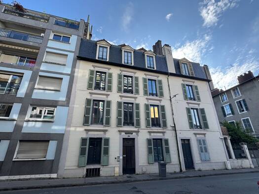 Appartement à vendre 72 500 € 1 pièce 28 m² RDC/3 Pau Sud Pau 64000