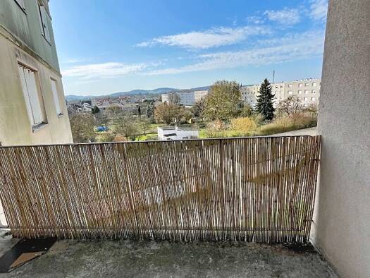 Appartement à louer 615 € 2 pièces 1 chambre 46 m² Étage 4/5 Centre Ville-Croix Saint Joseph Marly 57155