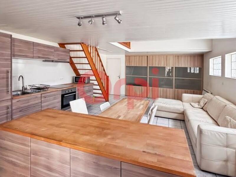 Maison à louer, 78m², LYON 8E