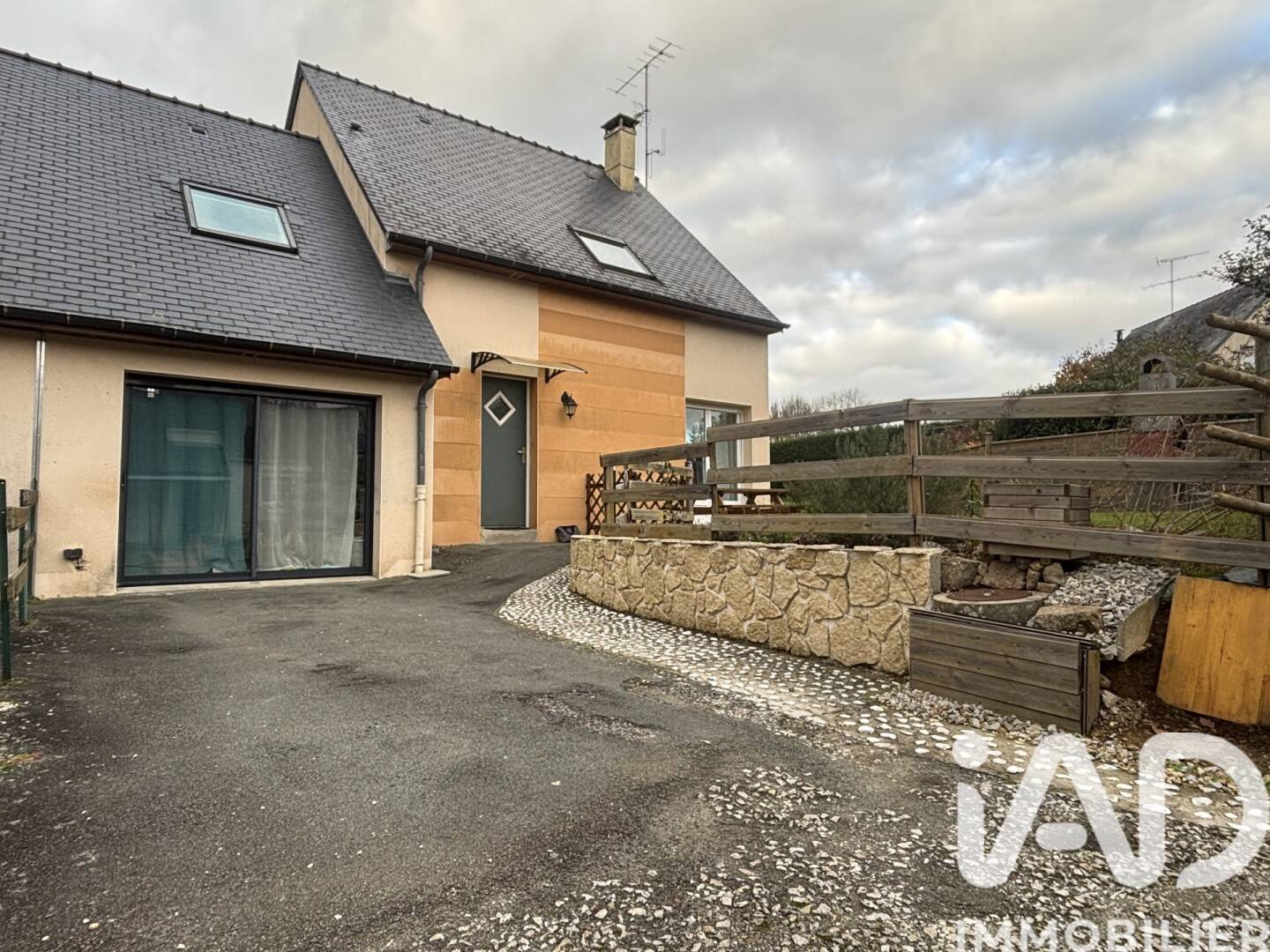 Maison à vendre, 108m², LASSAY LES CHATEAUX