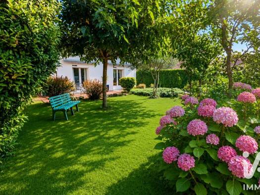 Maison de plain-pied à vendre 420 000 € 5 pièces 2 chambres 99 m² 541 m² de terrain L'Alouette-Hôpital Xavier Amozan Pessac 33600