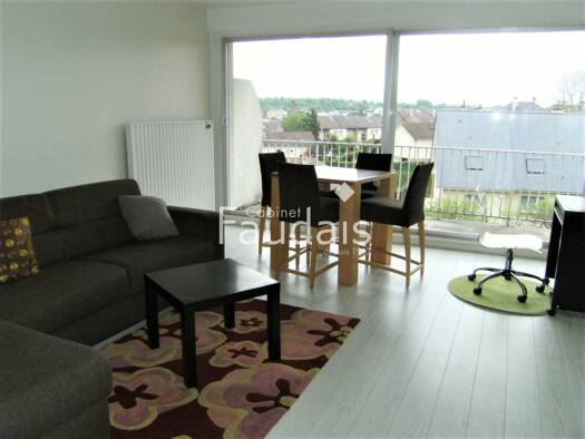 Appartement à louer 445 € 1 pièce 31 m² RDC/3 dès le 31/08/2025 Agneaux 50180
