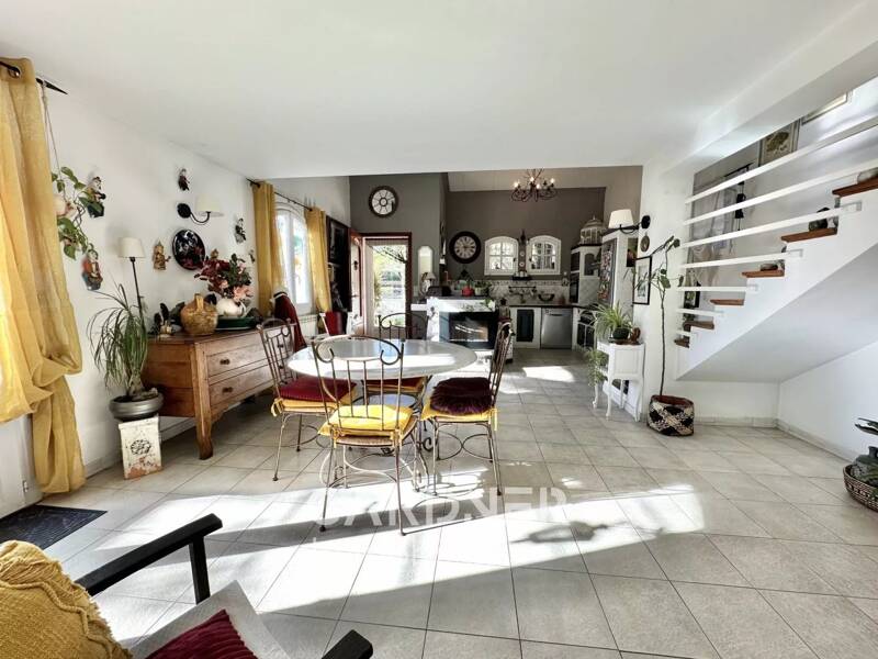 Maison à vendre, 136m², MARSEILLE 11E