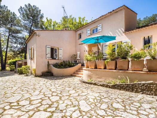 Maison à vendre 450 000 € 5 pièces 4 chambres 166,5 m² 1 589 m² de terrain Pierrevert 04860