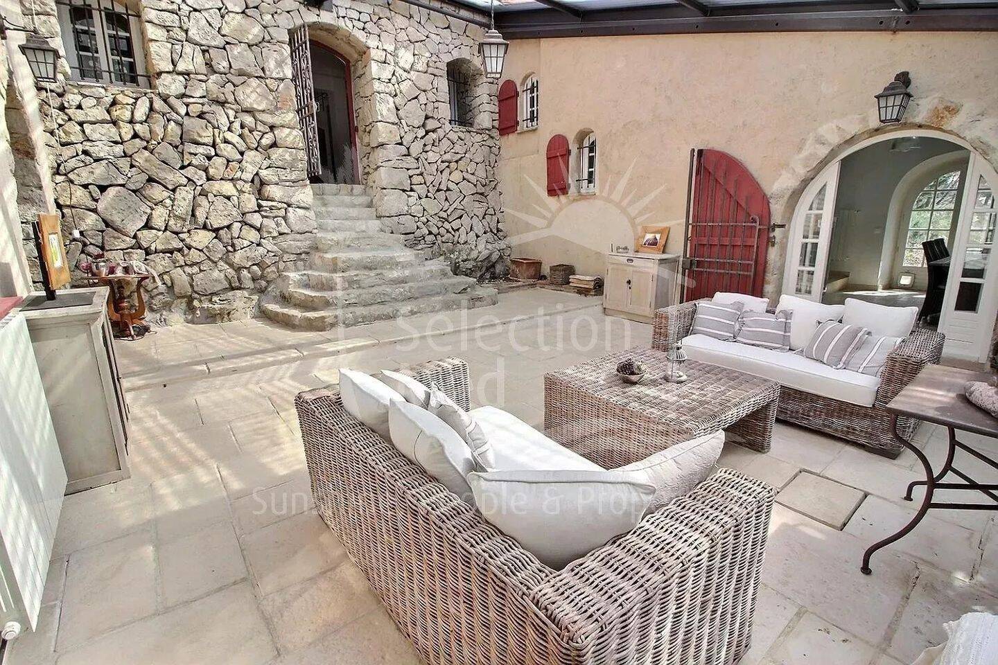Maison à vendre, 240m², LE BAR SUR LOUP