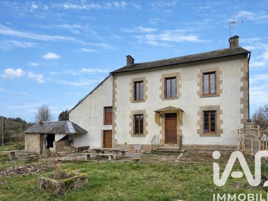 Maison à vendre 112 000 € 6 pièces 3 chambres 130 m² 9 063 m² de terrain Soubrebost 23250