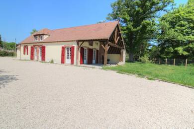 Maison à louer 800 € 4 pièces 3 chambres 112,8 m² 1 000 m² de terrain Lorris 45260