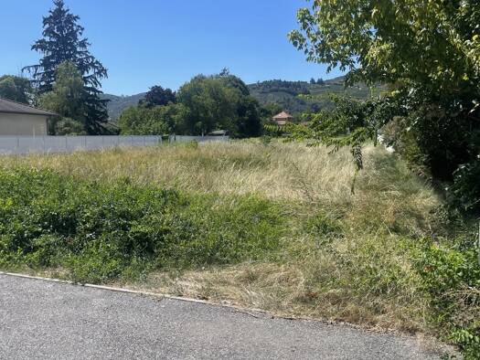 Terrain constructible à vendre 73 370 € 319 m² de terrain Quartiers Est-Rhone Tournon-sur-Rhône 07300