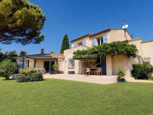 Maison à vendre 730 000 € 6 pièces 4 chambres 218 m² 1 375 m² de terrain Route de Nîmes Lunel 34400