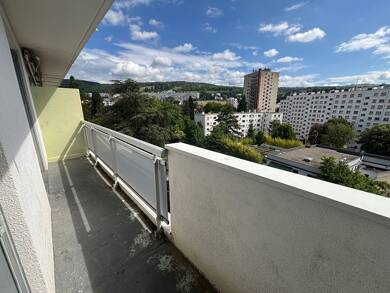 Appartement à vendre 79 000 € 3 pièces 2 chambres 55 m² Étage 7/8 Monthieu-Saint François Saint Etienne 42000