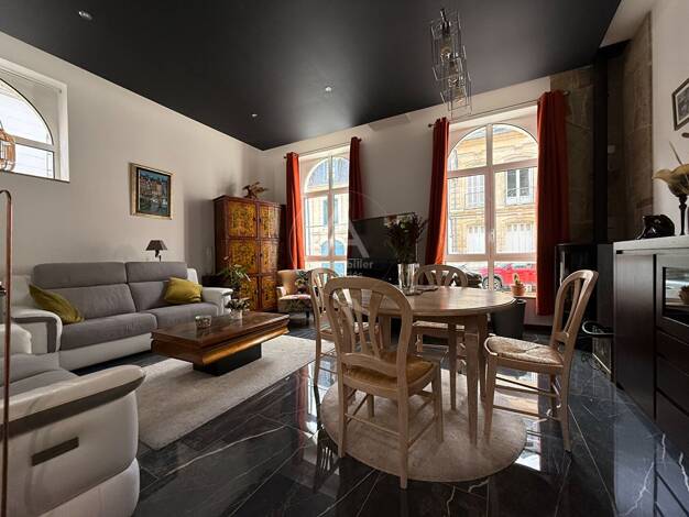 Maison à vendre 299 000 € 4 pièces 3 chambres 117 m² 6 m² de terrain Centre Ville Pont-Audemer 27500