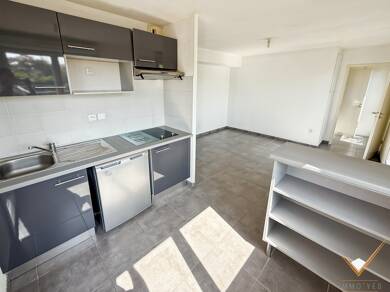 Appartement à vendre 93 500 € 1 pièce 28 m² RDC/1 Perget Monturon Colomiers 31770