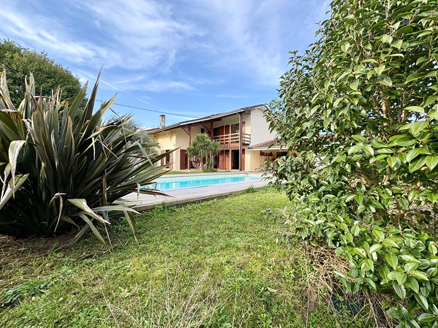 Maison à vendre, 180m², CAMBLANES ET MEYNAC
