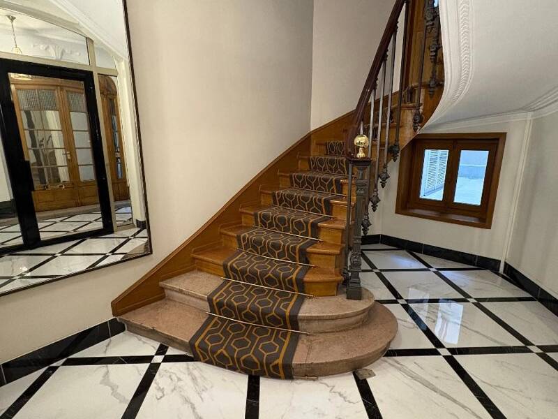 Maison à louer, 144m², PARIS 16E