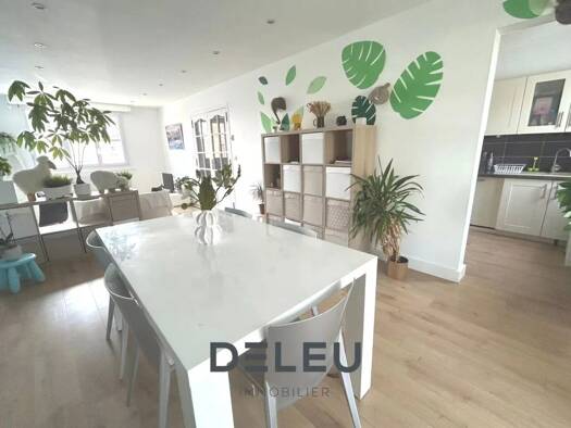 Maison à vendre 328 000 € 4 pièces 3 chambres 110 m² Rive Droite Wambrechies 59118