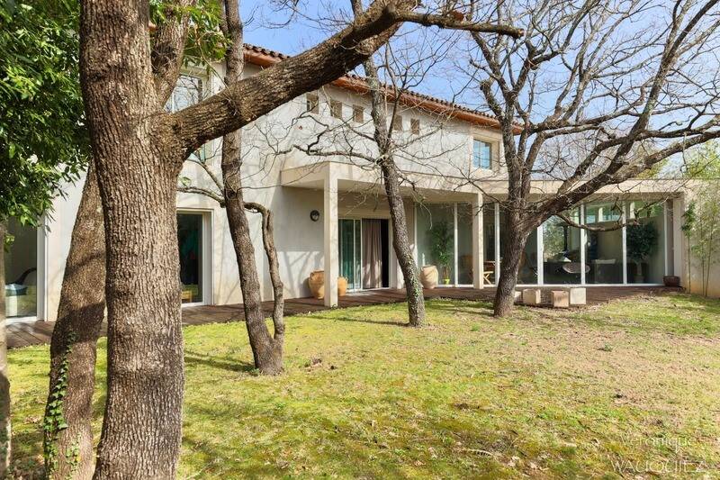 Maison à vendre, 324m², SAINT MARTIN DE LONDRES
