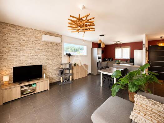 Maison à vendre 316 000 € 6 pièces 3 chambres 108 m² 600 m² de terrain Rivière-Saas-et-Gourby 40180