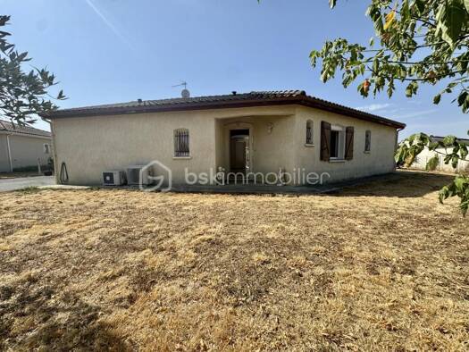 Maison de plain-pied à vendre 244 000 € 5 pièces 3 chambres 95 m² 2 901 m² de terrain Cambounet-sur-le-Sor 81580