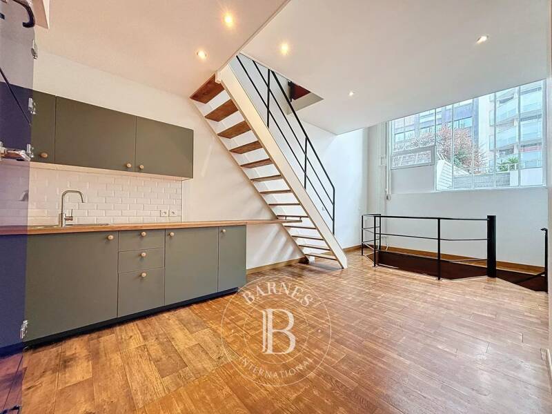 Maison à louer, 112m², PARIS 17E