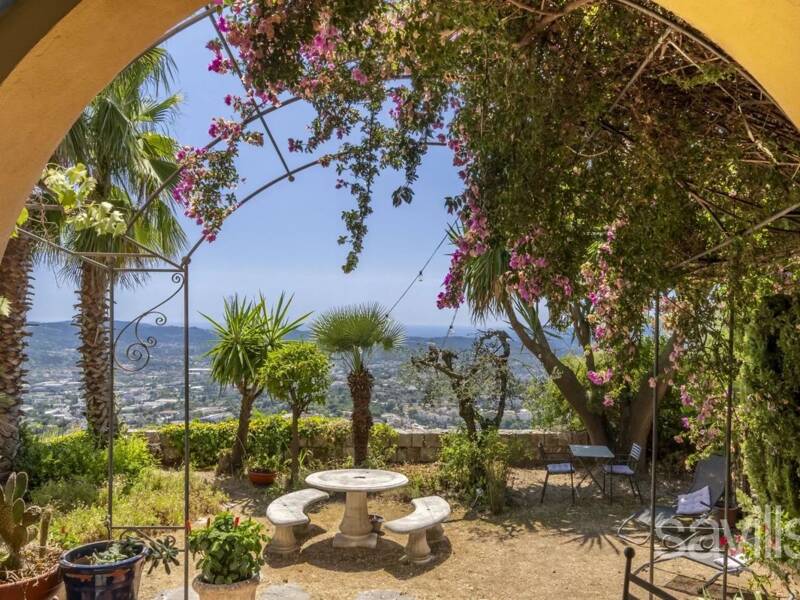 Maison à vendre, 322m², GRASSE