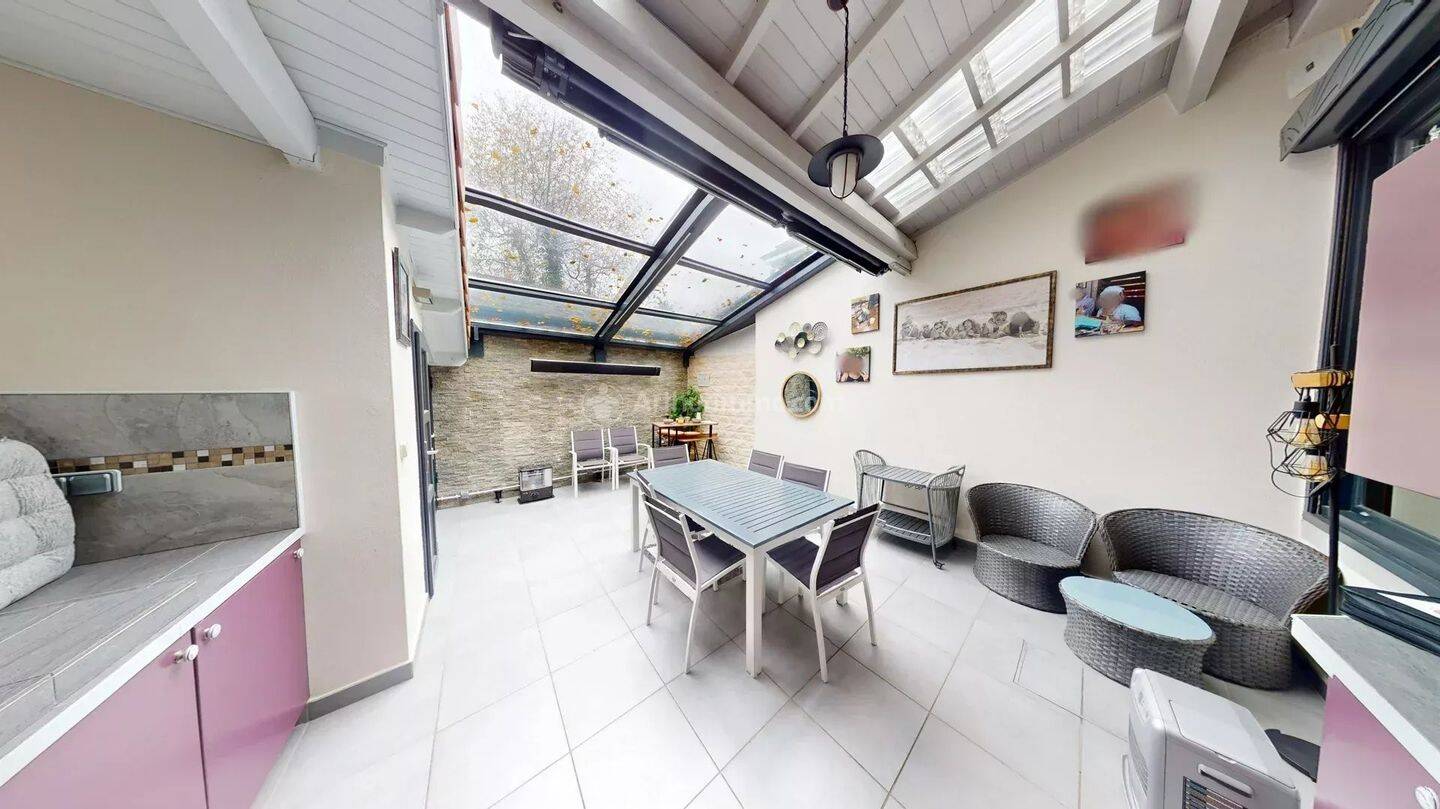 Maison à vendre, 155m², SAINT JEAN DE BOURNAY