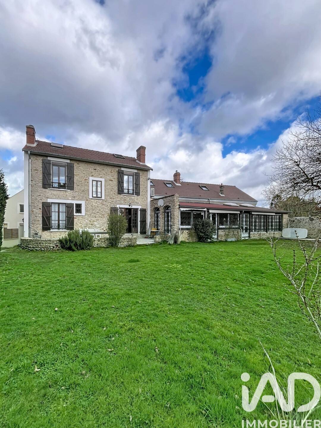 Maison à vendre, 235m², CHAILLY EN BIERE