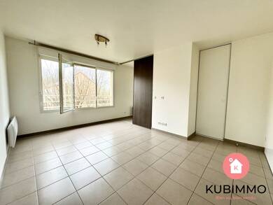 Appartement à vendre 172 500 € 1 pièce 36,3 m² Étage 1/3 Ferrières-en-Brie 77164