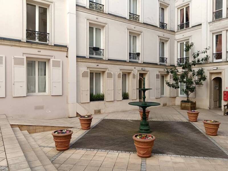 Maison à louer, 27m², PARIS 16E