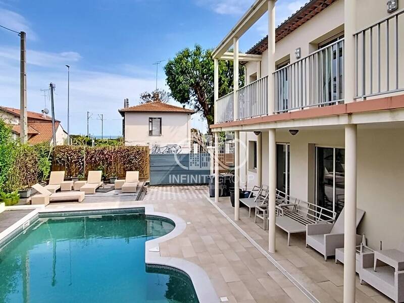 Maison à vendre, 256m², ANTIBES