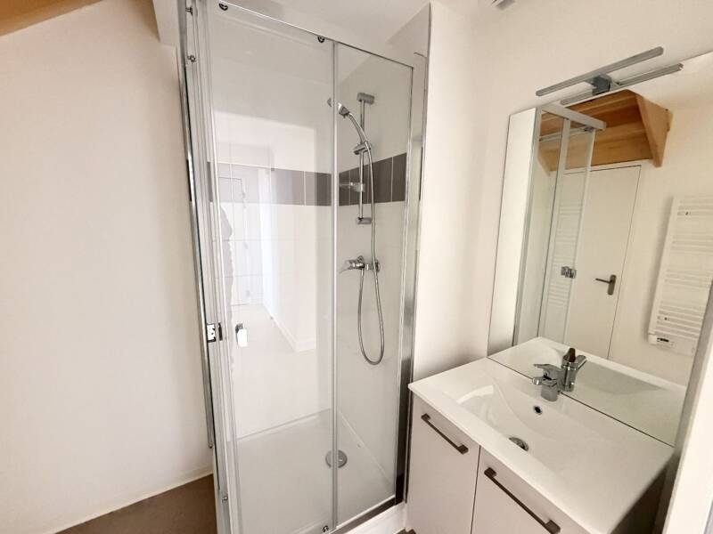 Maison à louer, 72m², LYON 9E