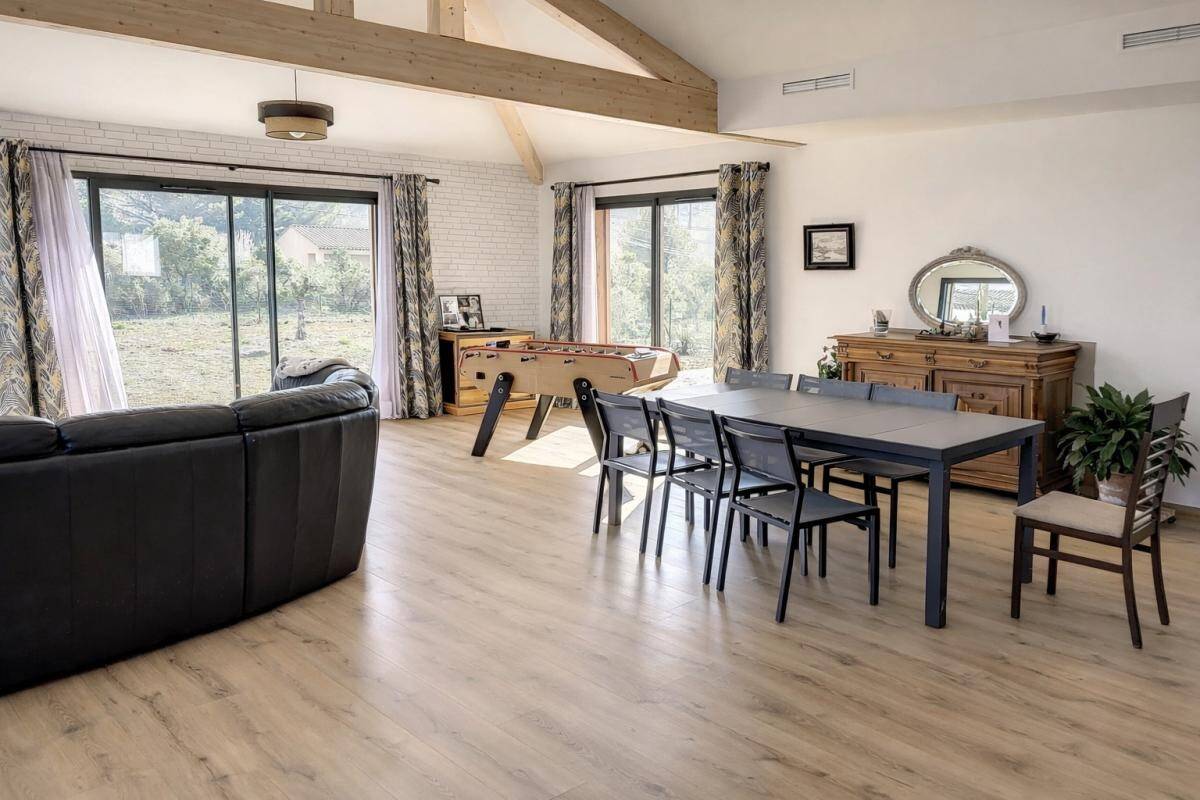 Maison à vendre, 128m², PLAN D'AUPS SAINTE BAUME