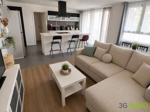 Appartement à vendre 165 000 € 3 pièces 2 chambres 65,23 m² RDC/4 Abattoirs Dijon 21000