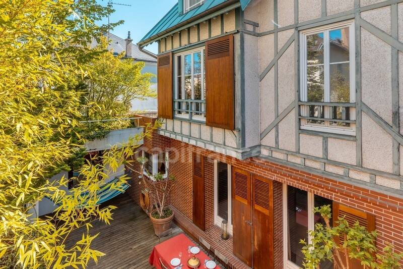 Maison à vendre, 262m², COURBEVOIE