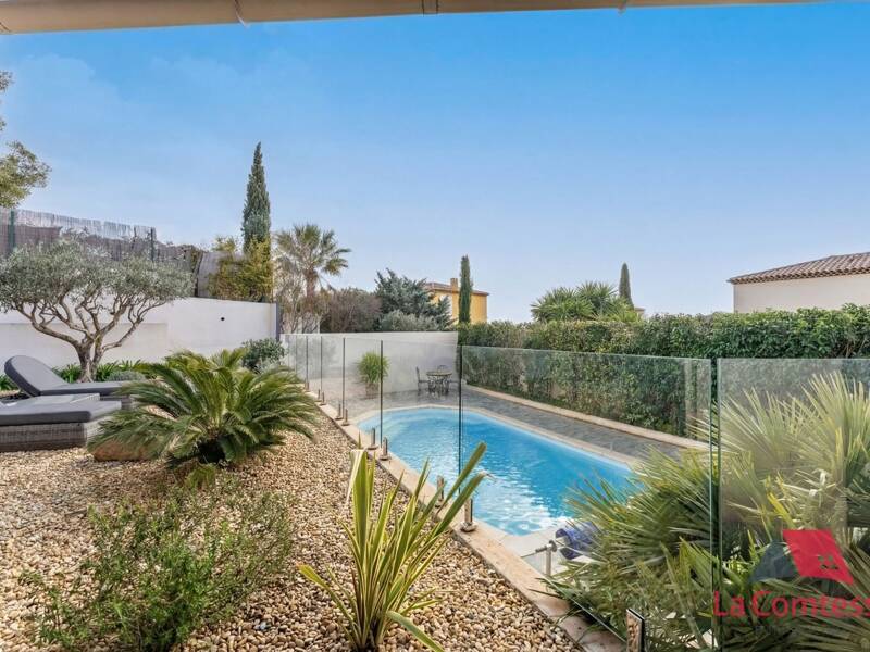 Maison à vendre, 160m², LA FARE LES OLIVIERS