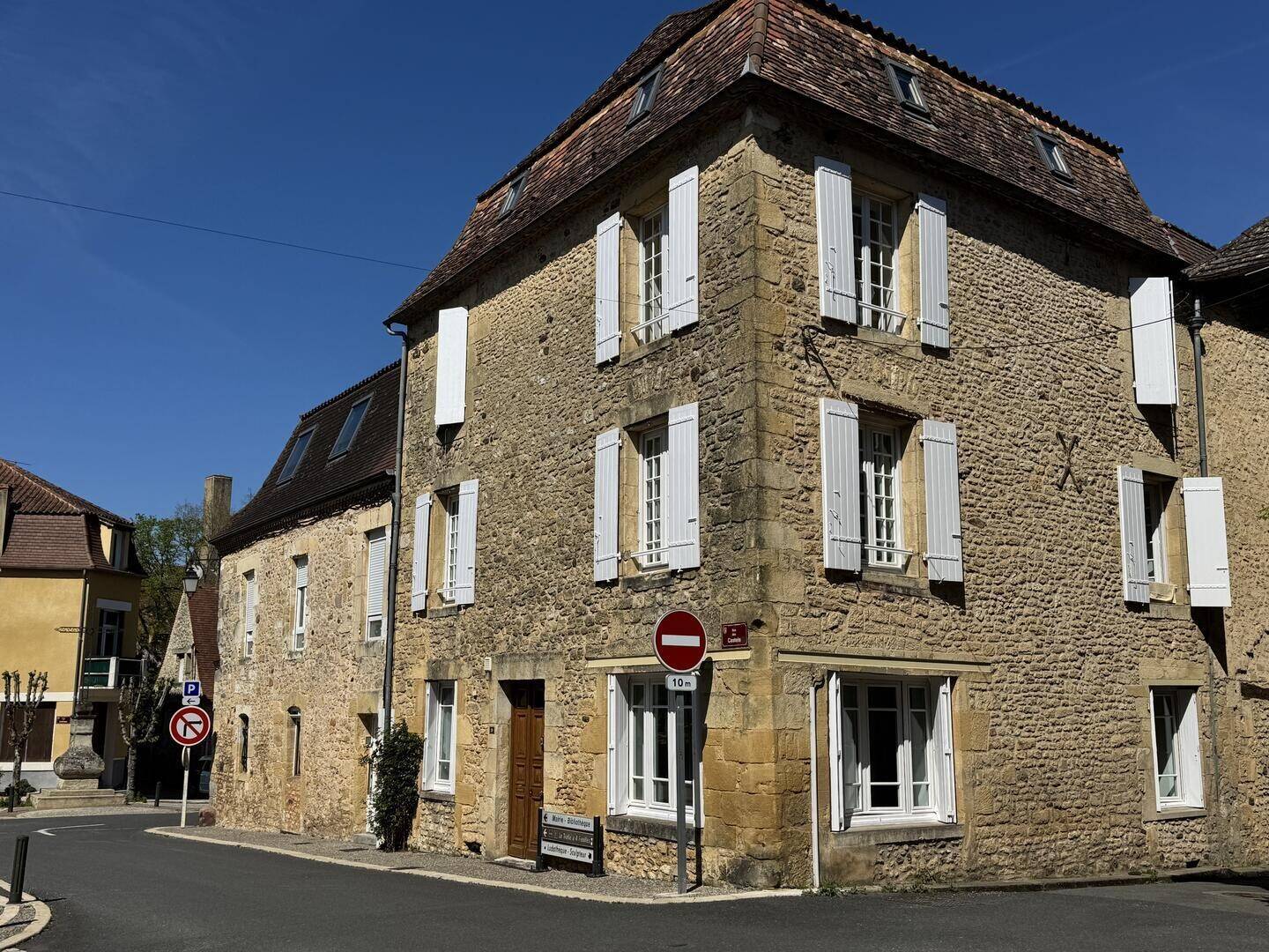 Maison à vendre, 239m², SIORAC EN PERIGORD