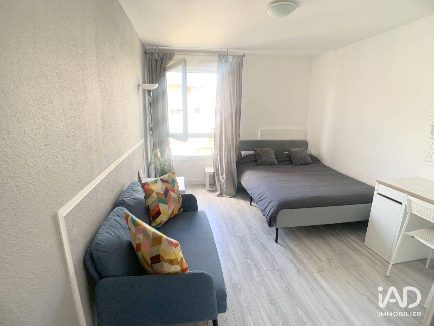 Maison à louer, 20m², COURBEVOIE