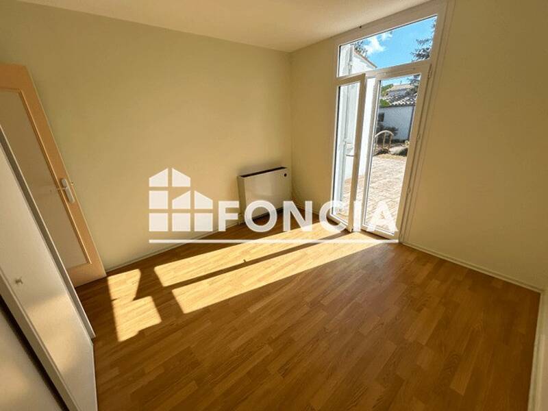 Maison à louer, 92m², SAINTES