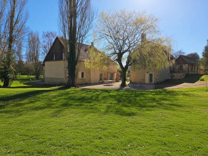 Maison à vendre, 401m², SAINT COSME EN VAIRAIS