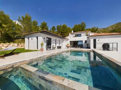 Villa à vendre - Neuf 1 265 000 € 7 pièces 5 chambres 200 m² 1 500 m² de terrain Aix-en-Provence 13100